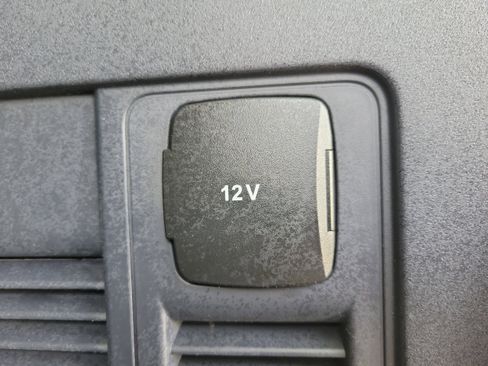 Used 2025 Ford Expedition Active RWD image 8