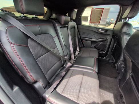 Used 2025 Ford Escape ST-Line AWD/4WD image 29