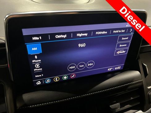 Used 2021 GMC Yukon SLT image 32