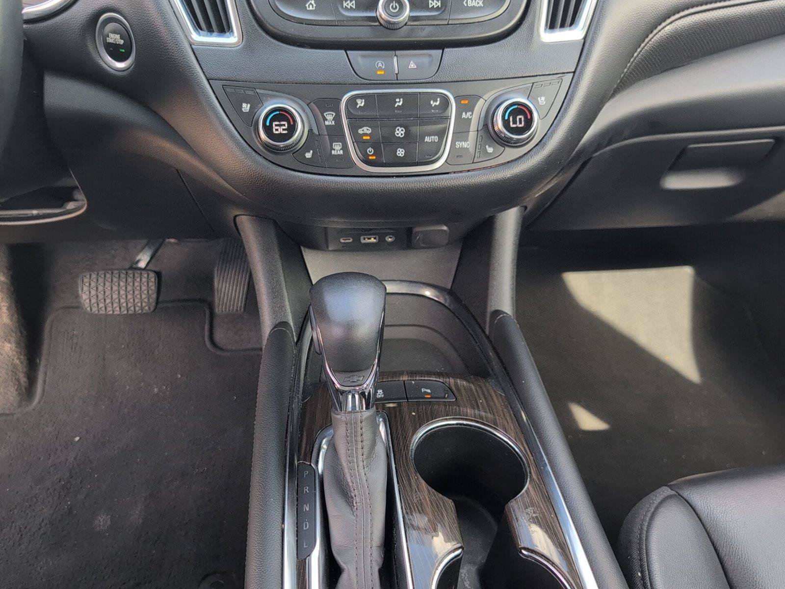 Used 2024 Chevrolet Malibu LT FWD image 25