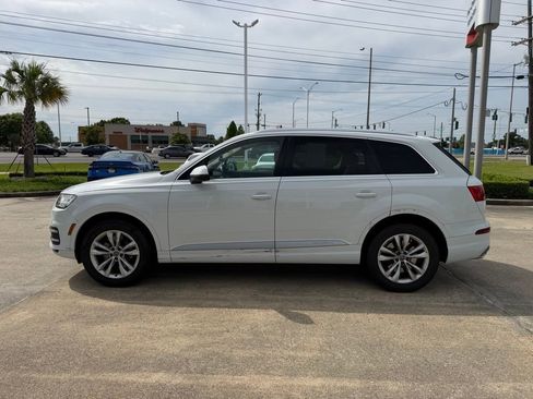 Used 2018 Audi Q7 3.0T Premium Plus image 2