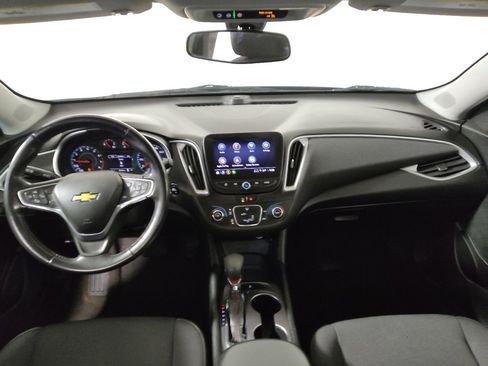 Used 2022 Chevrolet Malibu RS image 22