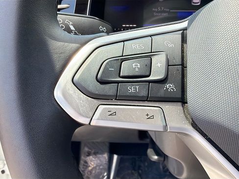 Used 2025 Volkswagen Jetta S FWD image 35