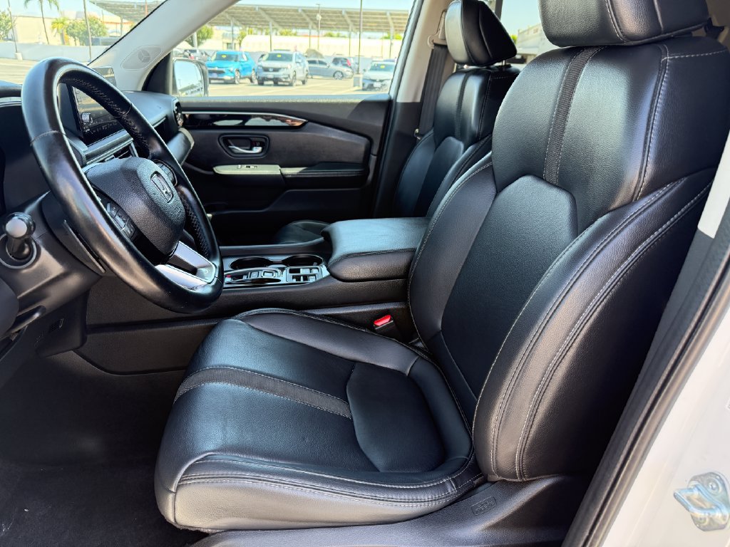 Used 2024 Honda Pilot EX-L image 11