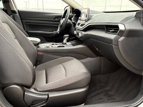 Certified 2025 Nissan Altima 2.5 S image 38