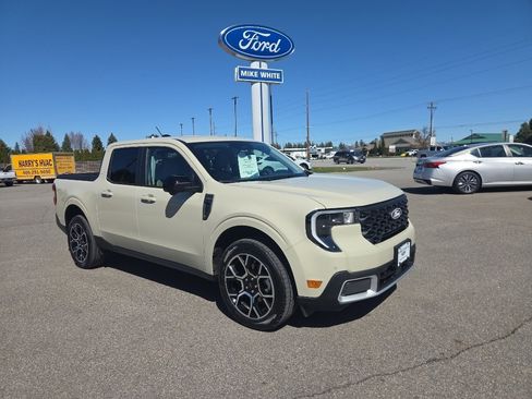New 2025 Ford Maverick Lariat w/ 4K Tow Package image 1