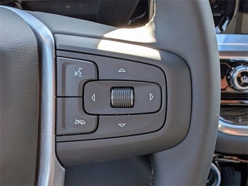 New 2026 GMC Sierra 1500 Elevation image 19