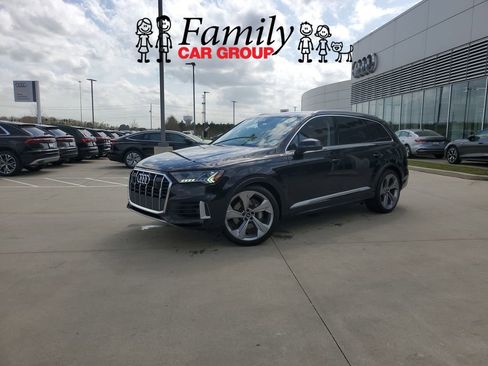 Used 2021 Audi Q7 3.0T Prestige w/ Prestige Package image 1