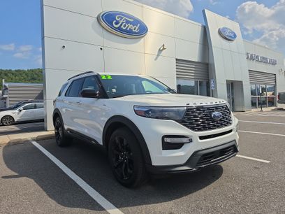 Used 2022 Ford Explorer ST-Line w/ Class IV Trailer Tow Package