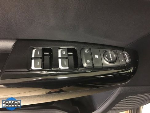 Used 2022 Kia Sportage Nightfall Edition w/ Nighfall AWD Premium Package image 35