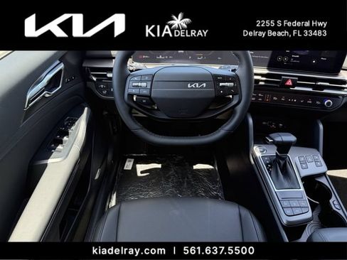 New 2026 Kia Sportage SX FWD image 12