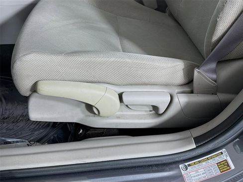 Used 2012 Honda Civic LX image 19