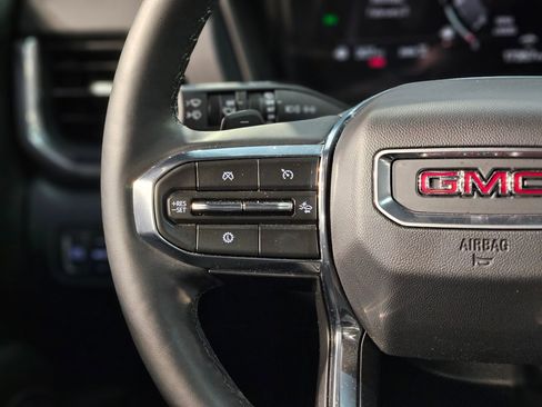 Used 2025 GMC Terrain Elevation image 27