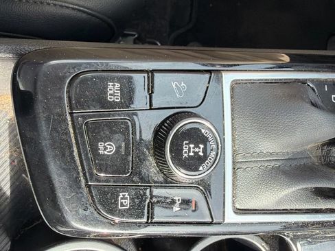 Used 2023 Kia Sportage EX AWD/4WD image 34
