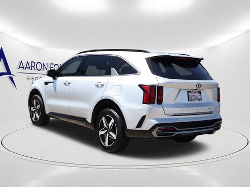 Used 2021 Kia Sorento S w/ Panoramic Sunroof Package FWD image 7