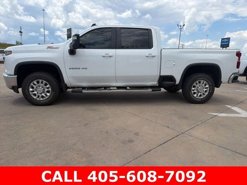 Used 2023 Chevrolet Silverado 2500 LT w/ Convenience Package AWD/4WD image 6