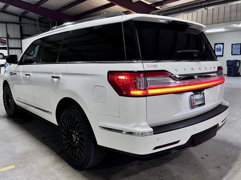 Used 2018 Lincoln Navigator Select w/ Cargo Package image 7