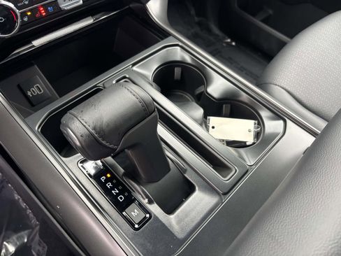 New 2025 Ford F150 Lariat w/ Equipment Group 501A Mid image 24