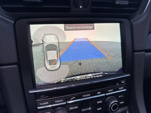 Used 2015 Porsche 911 Carrera GTS image 18