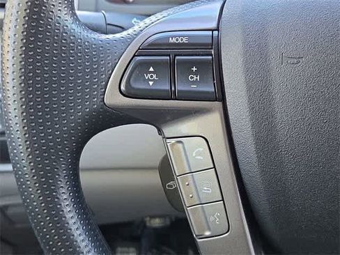 Used 2016 Honda Odyssey SE image 23