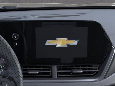 New 2026 Chevrolet Trax RS w/ Sunroof Package image 39