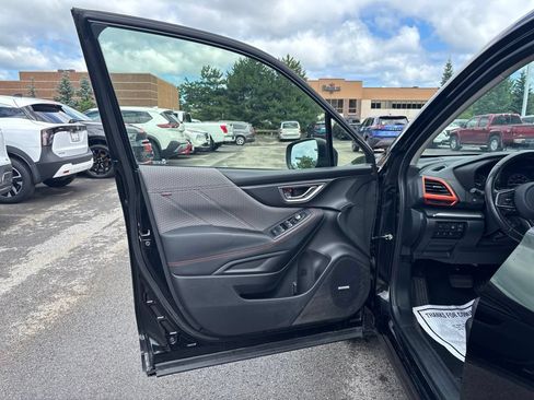 Used 2019 Subaru Forester Sport AWD/4WD image 16