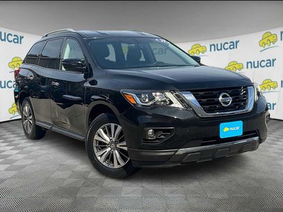 Used 2019 Nissan Pathfinder SL