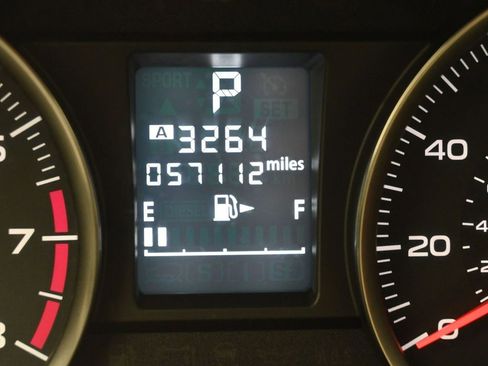 Used 2016 Subaru Impreza 2.0i Premium image 16