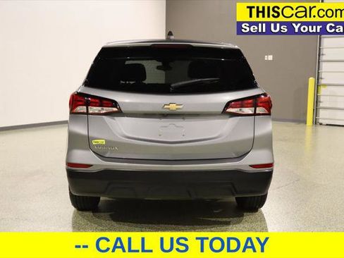 Used 2023 Chevrolet Equinox LS w/ LS Convenience Package image 6