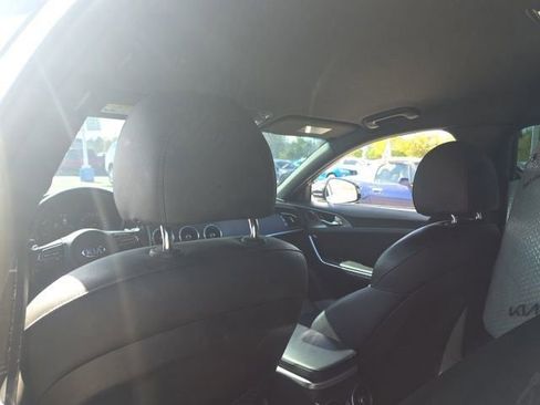 Used 2019 Kia Stinger GT image 9