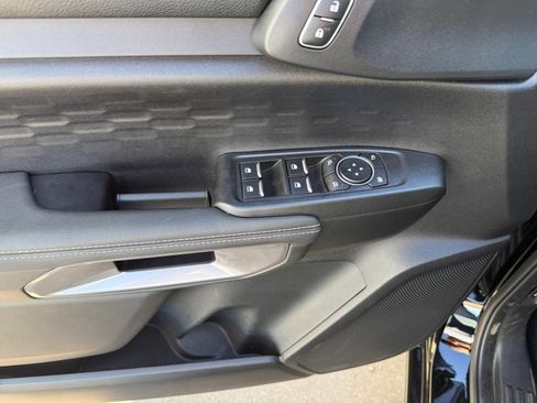 Used 2024 Ford Ranger XLT image 13