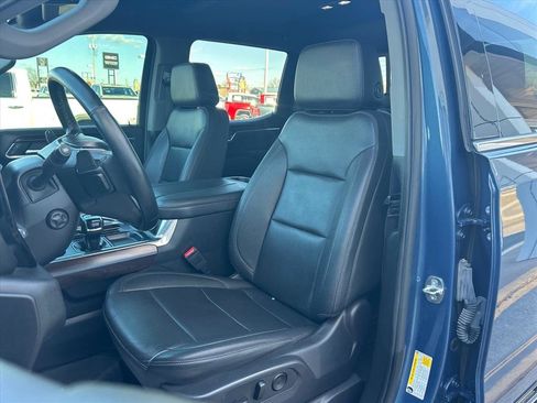 Used 2024 GMC Sierra 1500 SLT w/ SLT Premium Plus Package image 12