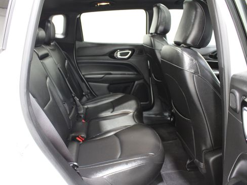 Used 2025 Jeep Compass Limited w/ High Altitude Package image 24