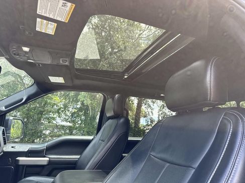Used 2020 Ford F150 Lariat AWD/4WD image 32