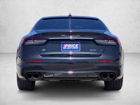 Used 2022 Maserati Quattroporte Modena Q4 AWD/4WD image 6