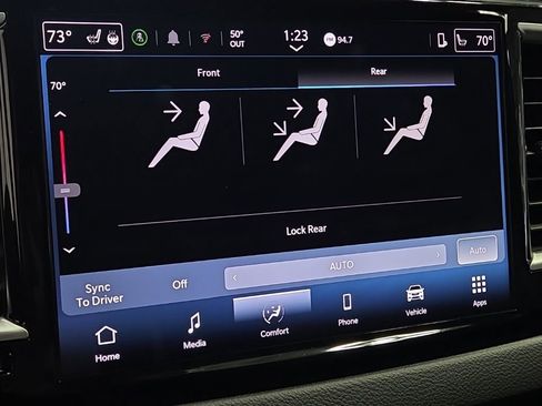 Used 2025 Chrysler Pacifica Select FWD image 21