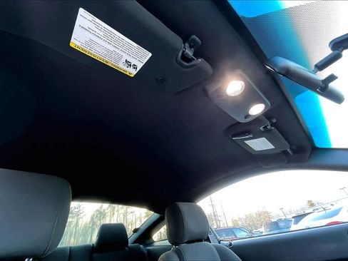 Used 2014 Ford Mustang GT image 13