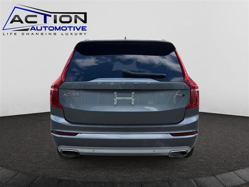 Used 2020 Volvo XC90 T6 Momentum w/ Protection Package image 7