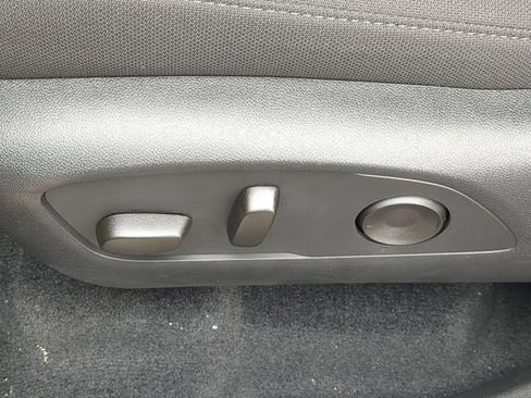 New 2026 GMC Acadia Elevation image 19