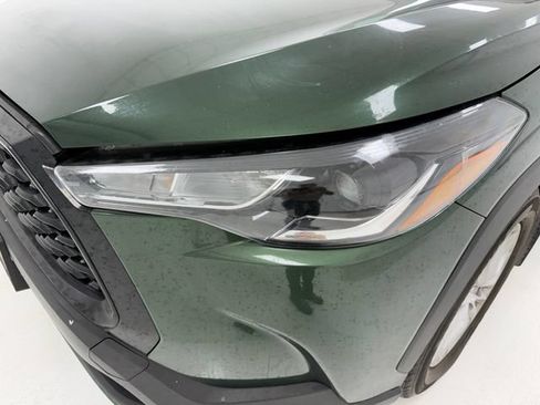 Used 2024 Toyota Corolla Cross LE FWD image 6