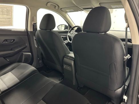 Used 2025 Nissan Sentra SV image 54