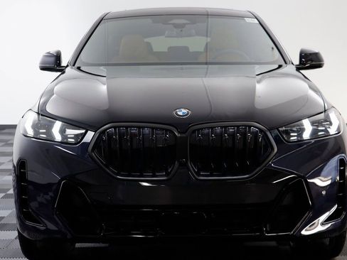 New 2026 BMW X6 xDrive40i w/ Climate Comfort Package image 22