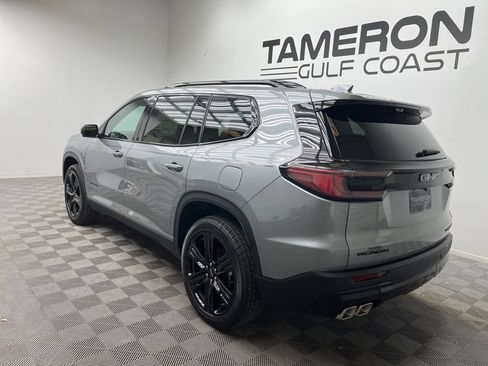 New 2026 GMC Acadia Elevation FWD image 3