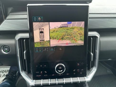 Used 2026 GMC Acadia Elevation w/ LPO, Floor Liner Package AWD/4WD image 29