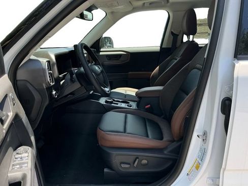 Used 2026 Ford Bronco Sport Outer Banks w/ Outer Banks Tech Package+ AWD/4WD image 10