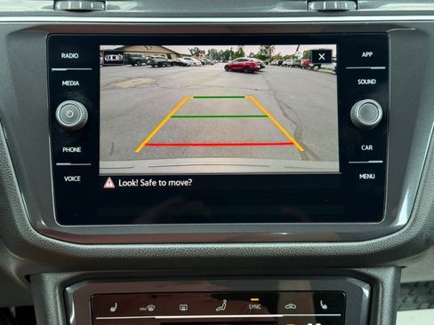 Used 2024 Volkswagen Tiguan Wolfsburg Edition image 26