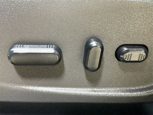 Used 2019 Ford Escape SE image 20