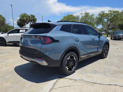 New 2026 Kia Sportage EX AWD/4WD image 8