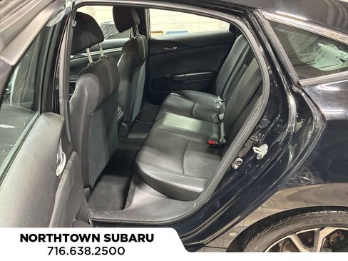 Used 2019 Honda Civic Sport image 18