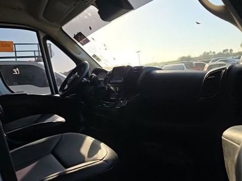 Used 2023 RAM ProMaster 2500 image 8